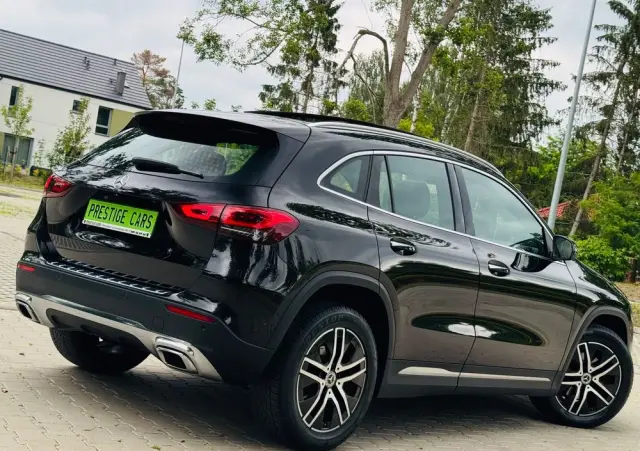 MERCEDES-BENZ GLA 200 d 8G-DCT Progressive