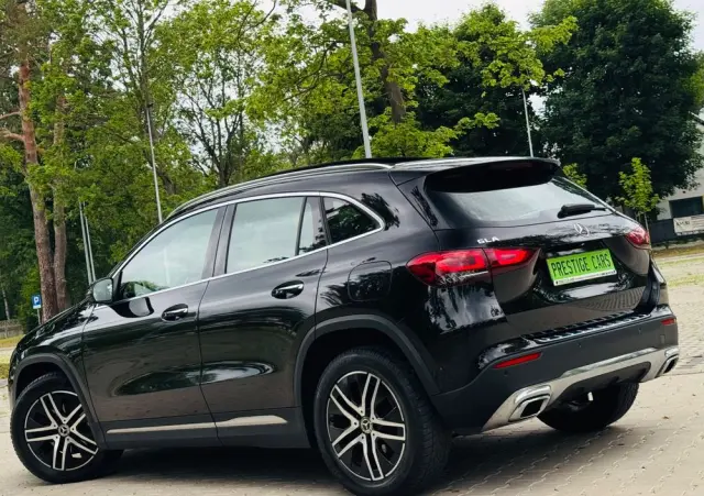 MERCEDES-BENZ GLA 200 d 8G-DCT Progressive