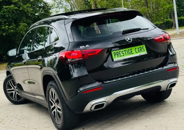 MERCEDES-BENZ GLA 200 d 8G-DCT Progressive