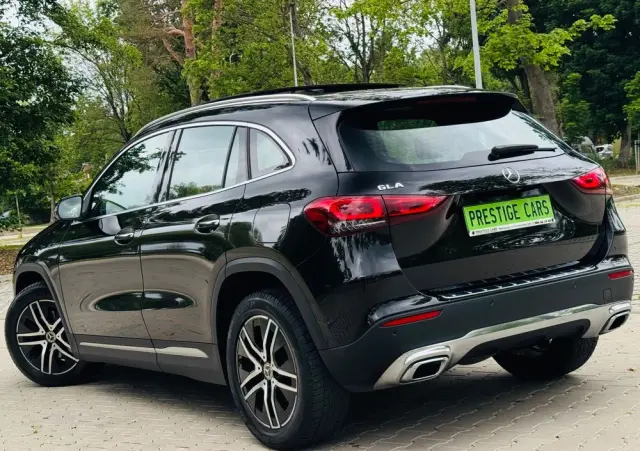 MERCEDES-BENZ GLA 200 d 8G-DCT Progressive