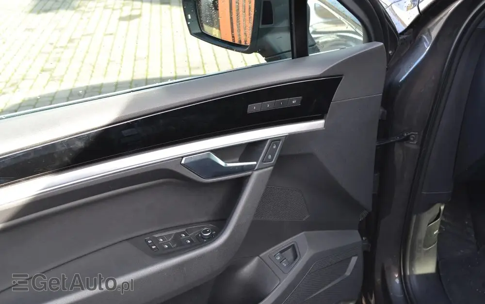 VOLKSWAGEN Touareg 3.0 V6 TFSI Plug-In Hybrid 4Mot Atmosphere