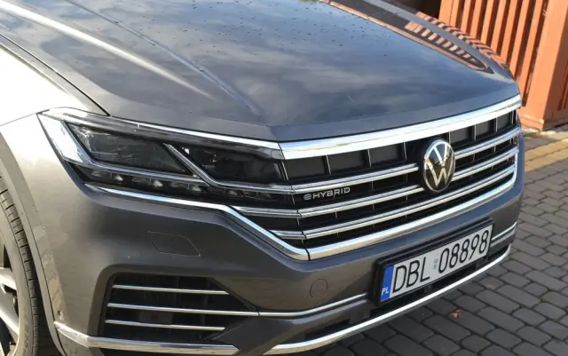 VOLKSWAGEN Touareg 3.0 V6 TFSI Plug-In Hybrid 4Mot Atmosphere
