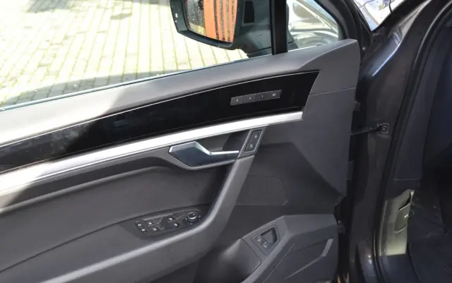 VOLKSWAGEN Touareg 3.0 V6 TFSI Plug-In Hybrid 4Mot Atmosphere