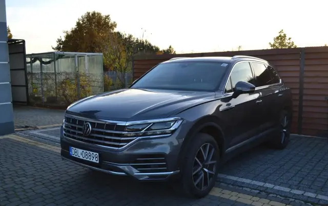VOLKSWAGEN Touareg 3.0 V6 TFSI Plug-In Hybrid 4Mot Atmosphere