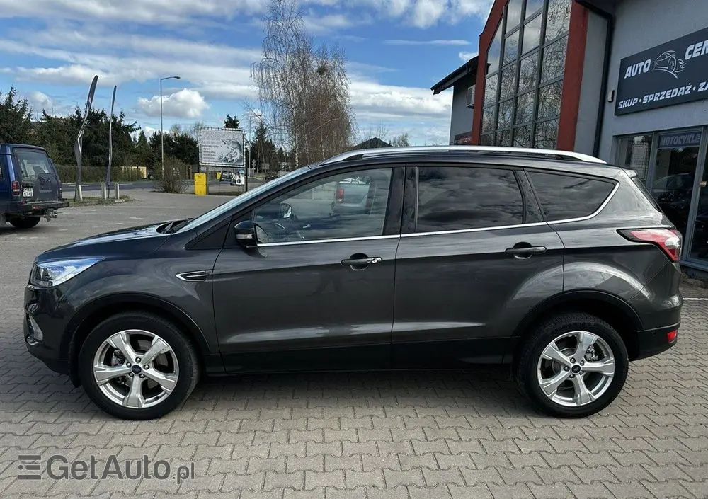 FORD Kuga 2.0 TDCi 4x4 Titanium