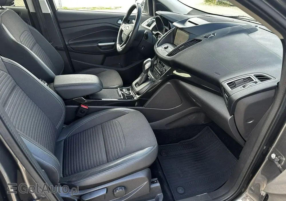 FORD Kuga 2.0 TDCi 4x4 Titanium