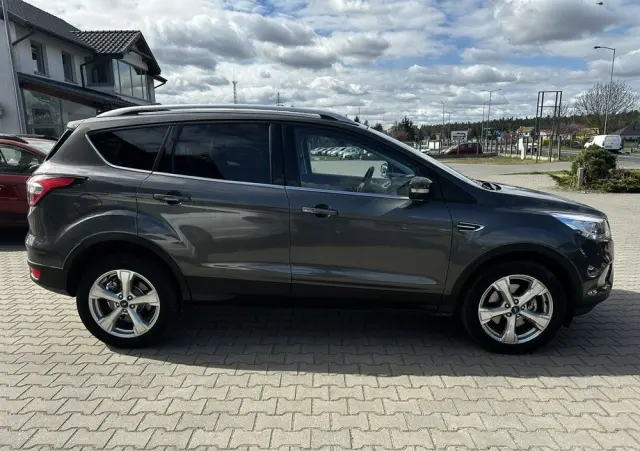 FORD Kuga 2.0 TDCi 4x4 Titanium