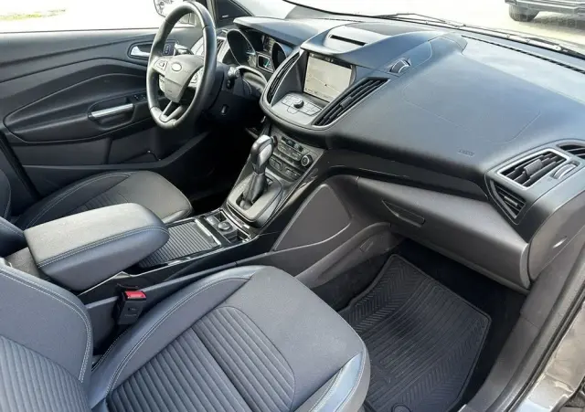 FORD Kuga 2.0 TDCi 4x4 Titanium