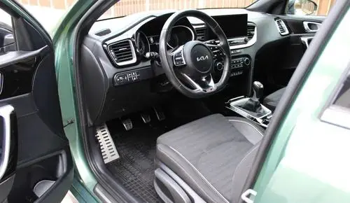 KIA Proceed 