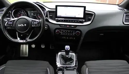 KIA Proceed 