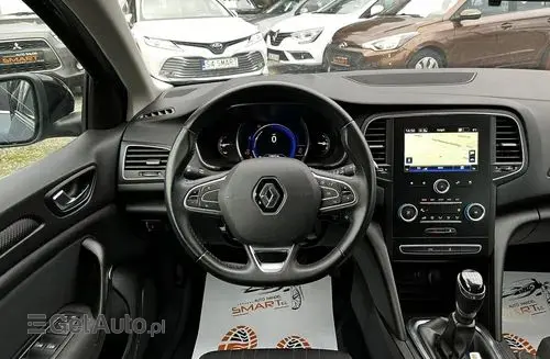 RENAULT Megane 