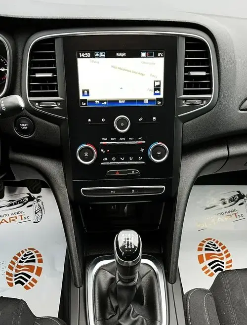 RENAULT Megane 
