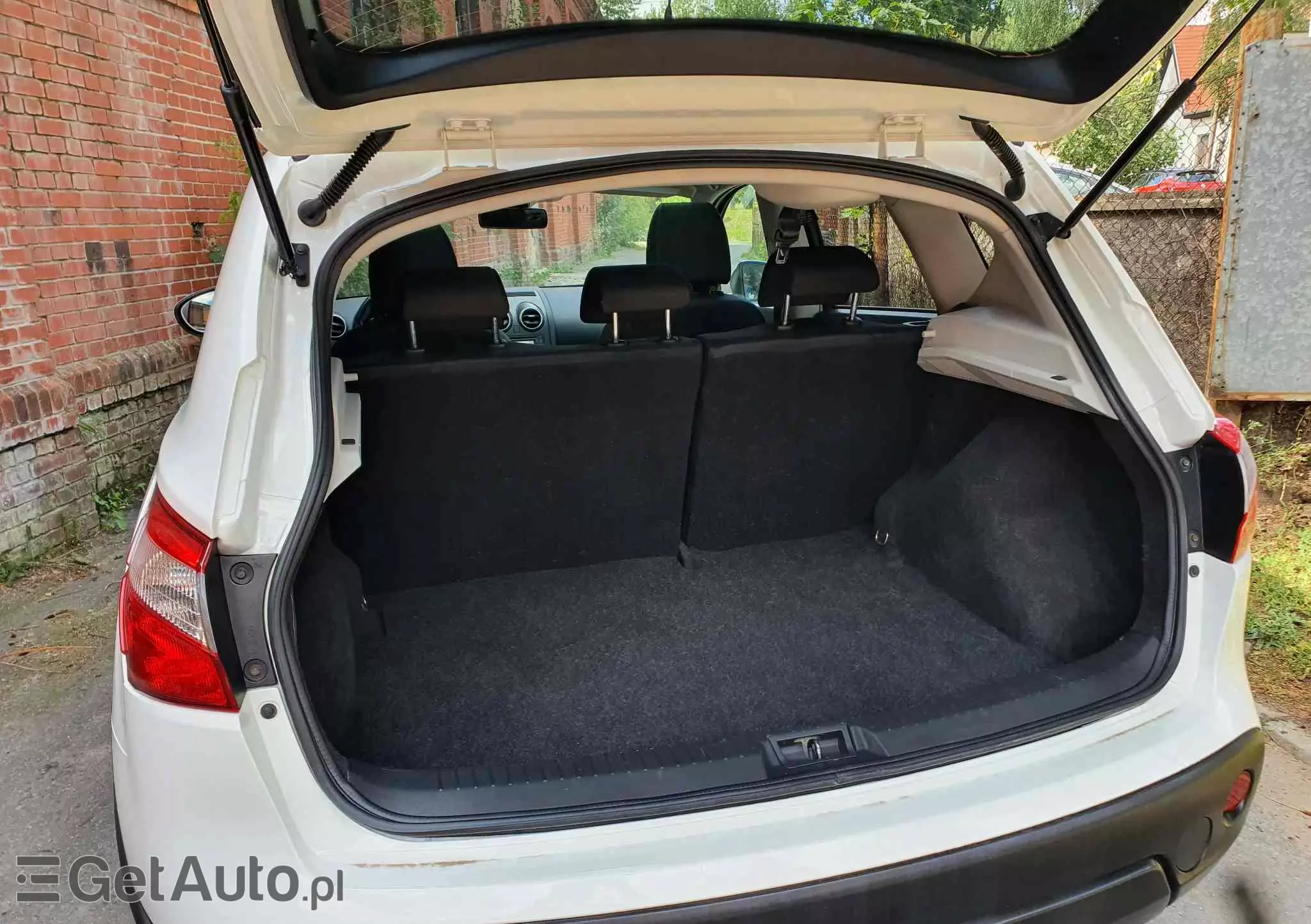 NISSAN Qashqai 2.0 dCi Visia