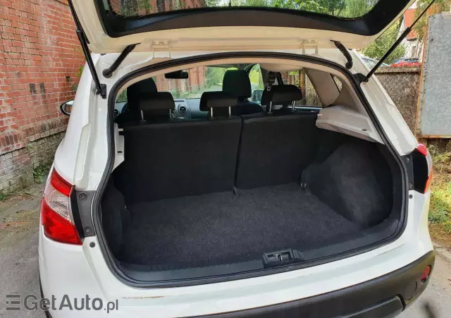 NISSAN Qashqai 2.0 dCi Visia