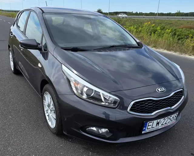 KIA Cee'd L
