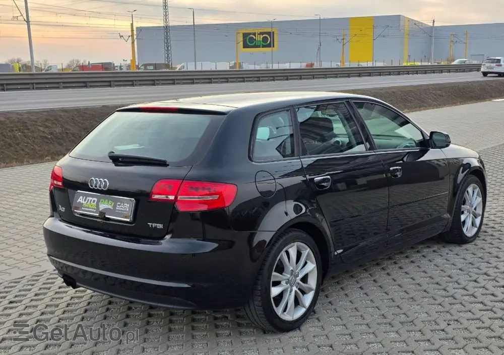 AUDI A3 Sportback 