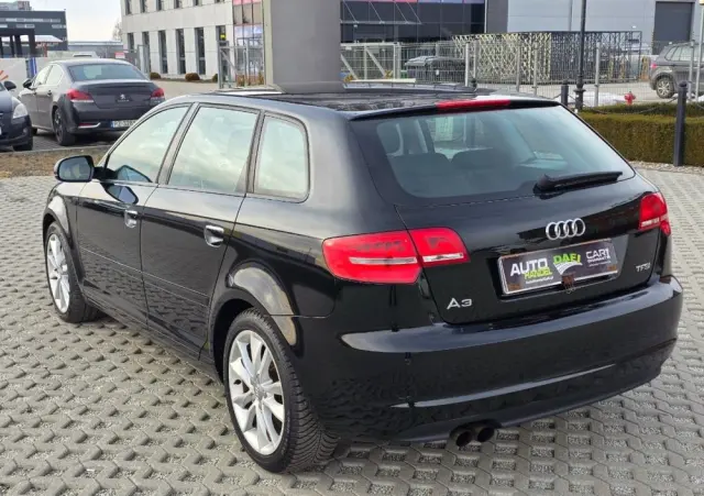 AUDI A3 Sportback 