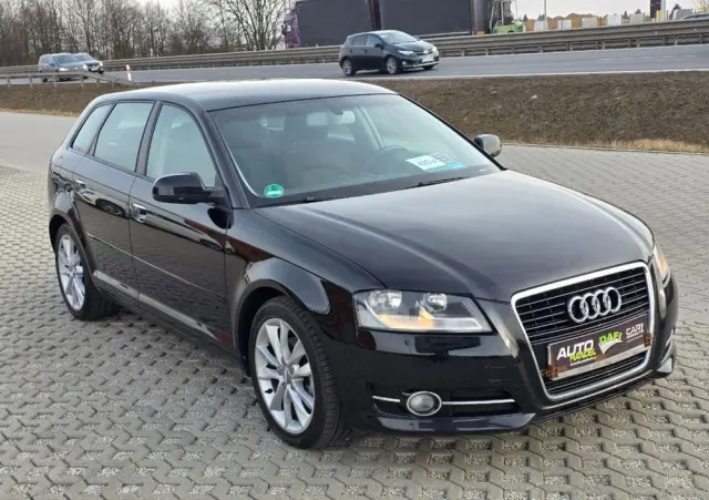 AUDI A3 Sportback 