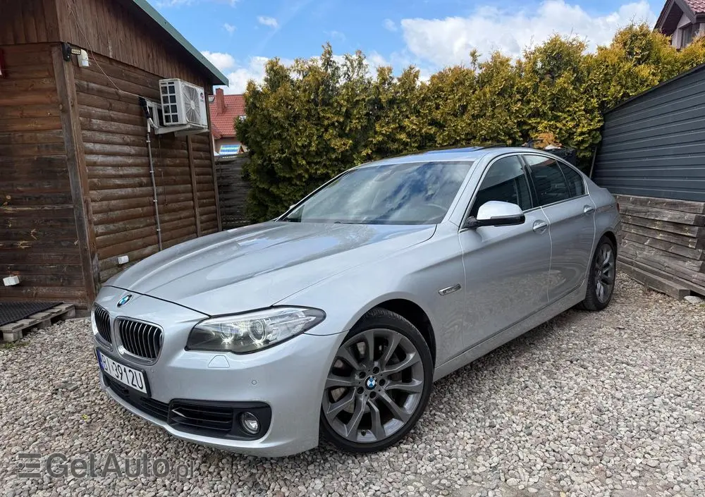 BMW Seria 5 535d xDrive Sport-Aut Luxury Line