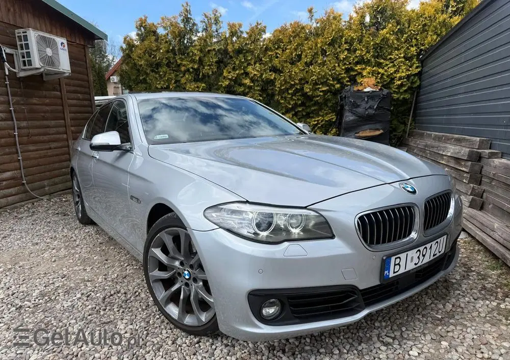 BMW Seria 5 535d xDrive Sport-Aut Luxury Line