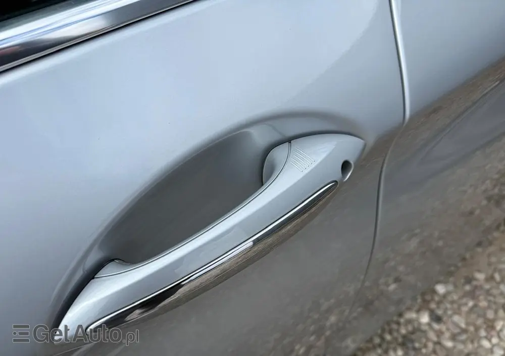 BMW Seria 5 535d xDrive Sport-Aut Luxury Line