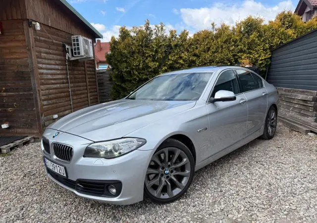 BMW Seria 5 535d xDrive Sport-Aut Luxury Line