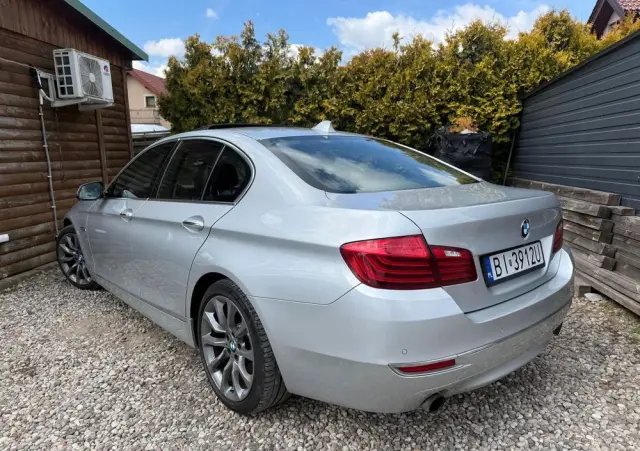 BMW Seria 5 535d xDrive Sport-Aut Luxury Line