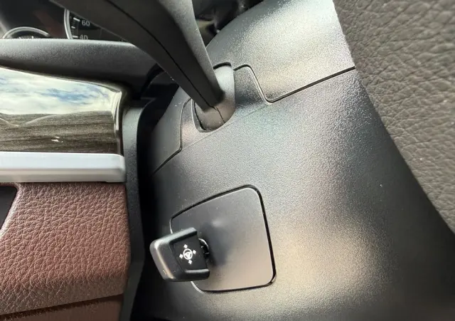 BMW Seria 5 535d xDrive Sport-Aut Luxury Line