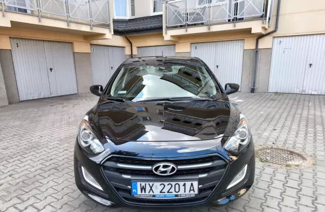 HYUNDAI I30 