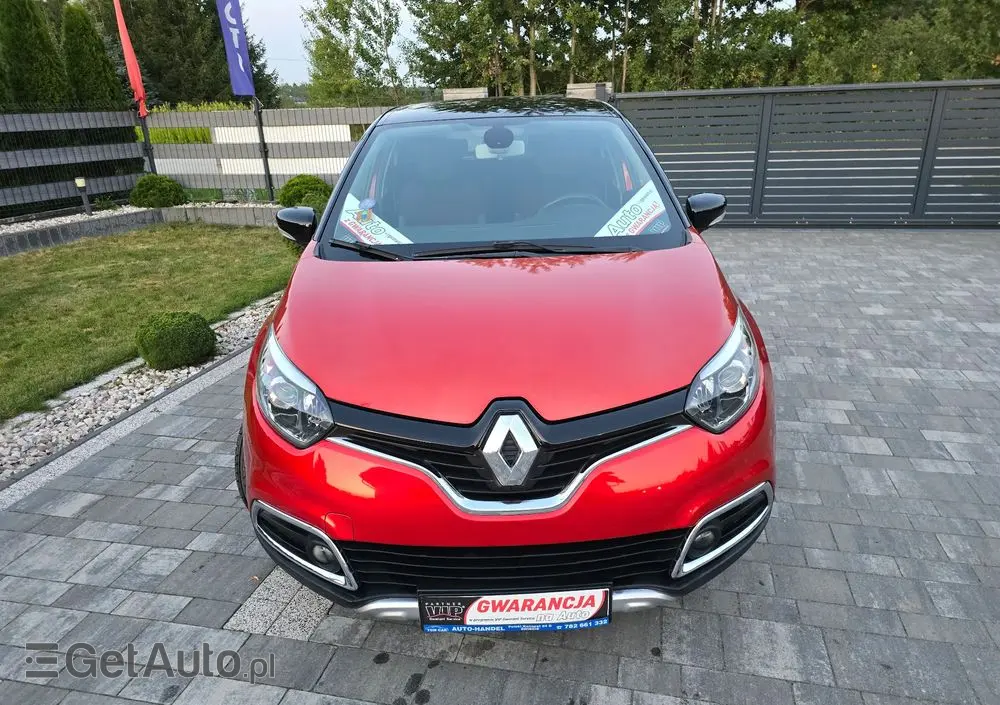 RENAULT Captur 0.9 Energy TCe Helly Hansen