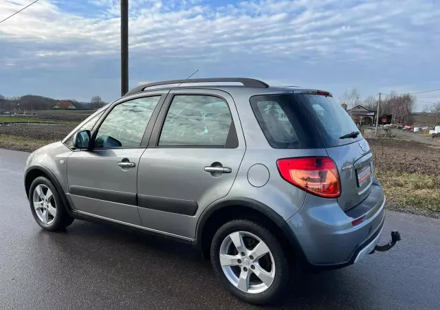 SUZUKI SX4 1.6 VVT Automatik 4x2 Comfort