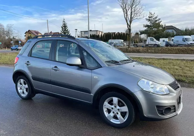 SUZUKI SX4 1.6 VVT Automatik 4x2 Comfort