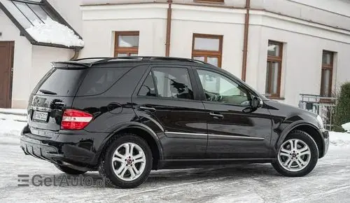 MERCEDES-BENZ ML 