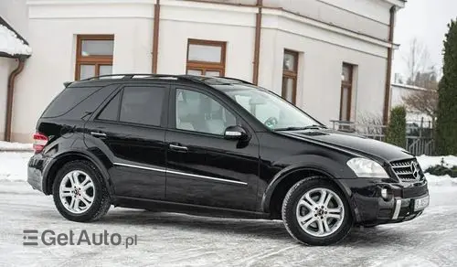 MERCEDES-BENZ ML 