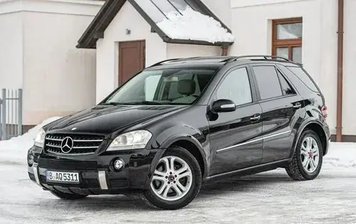 MERCEDES-BENZ ML 