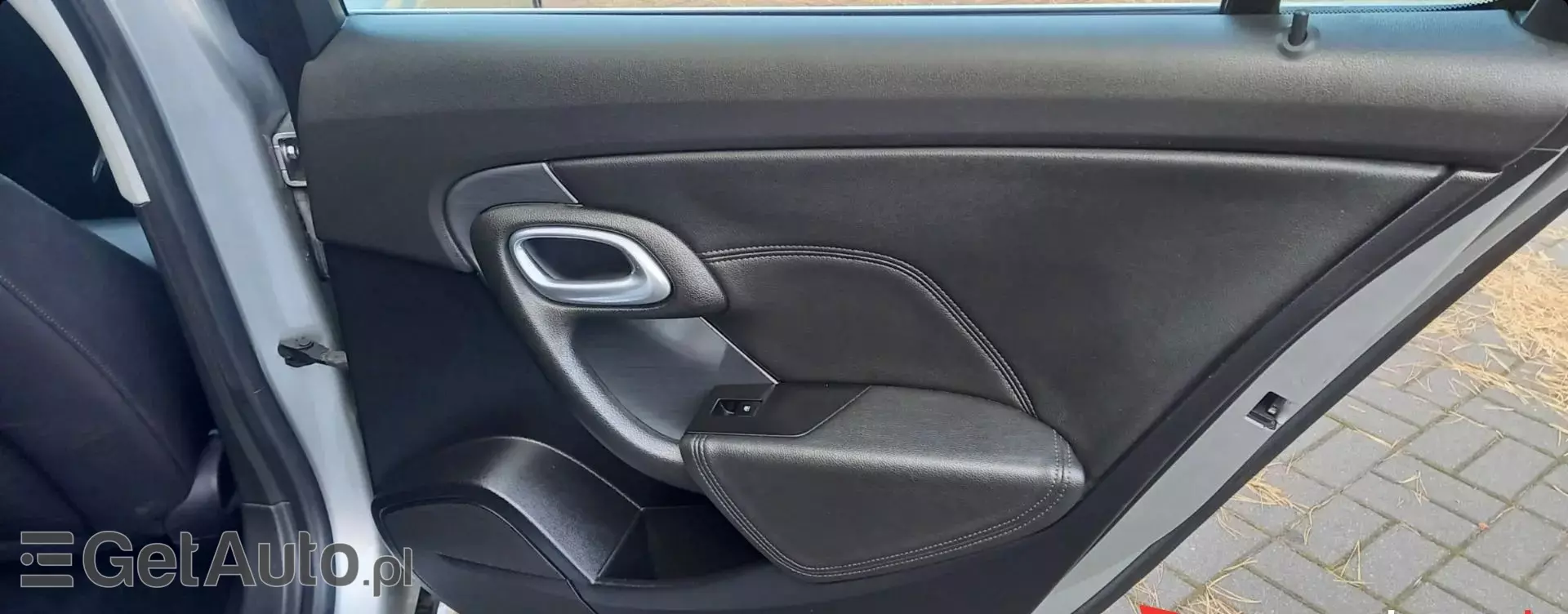 SAAB 9-5 2.0i (220 KM)