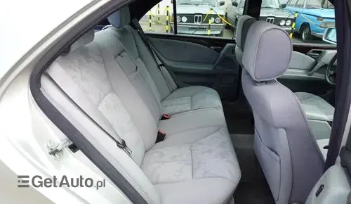 MERCEDES-BENZ Klasa E 