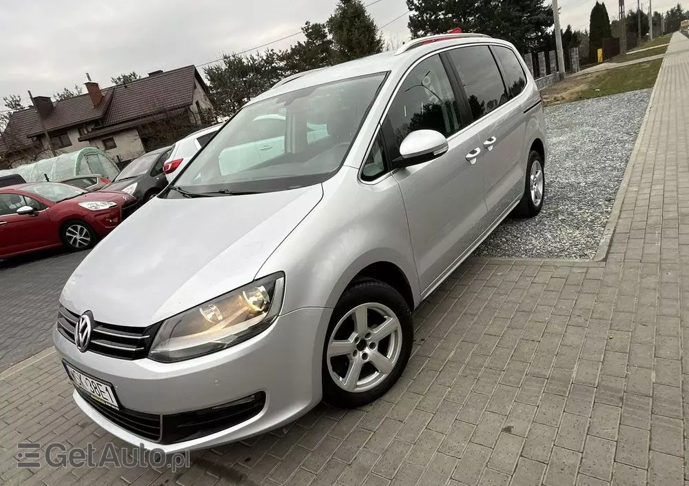 VOLKSWAGEN Sharan 