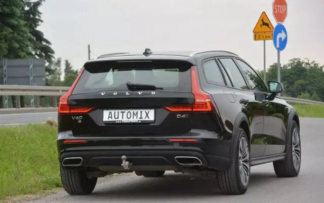 VOLVO V60 Cross Country D4 AWD Geartronic