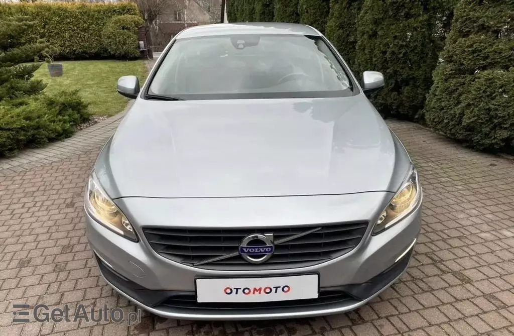 VOLVO V60 2.0 D2 (120 KM)