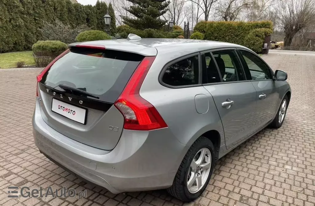 VOLVO V60 2.0 D2 (120 KM)