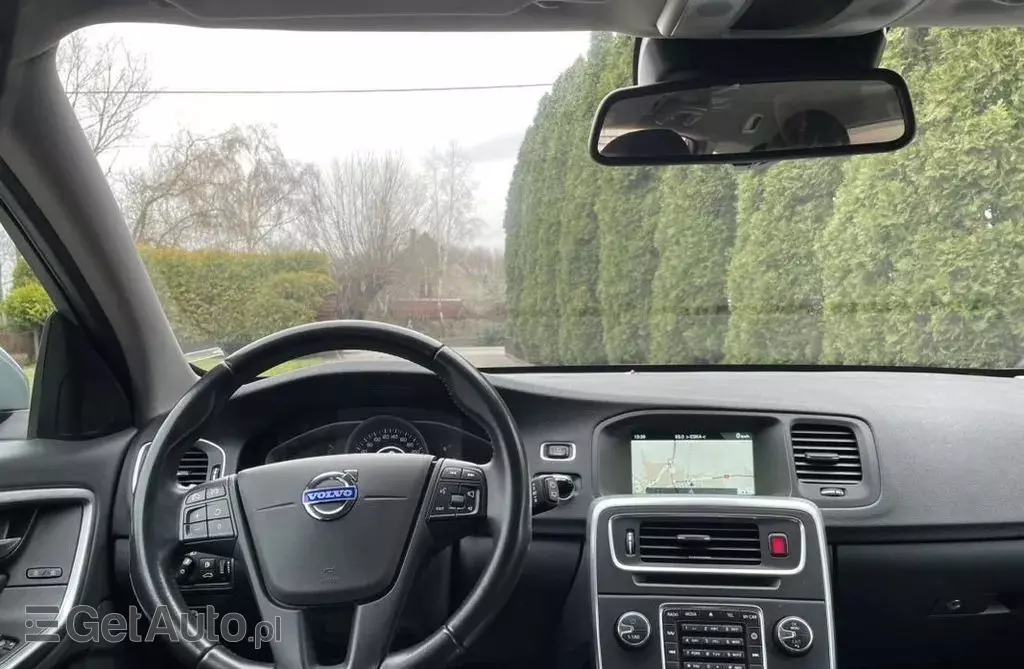 VOLVO V60 2.0 D2 (120 KM)