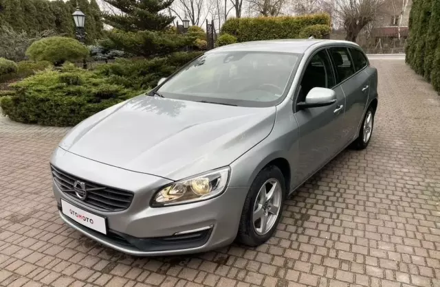 VOLVO V60 2.0 D2 (120 KM)