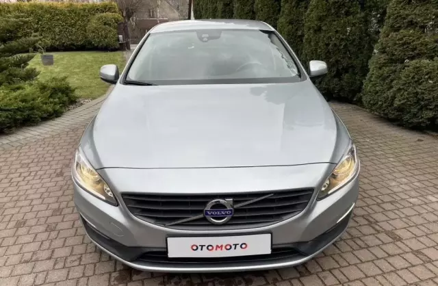 VOLVO V60 2.0 D2 (120 KM)