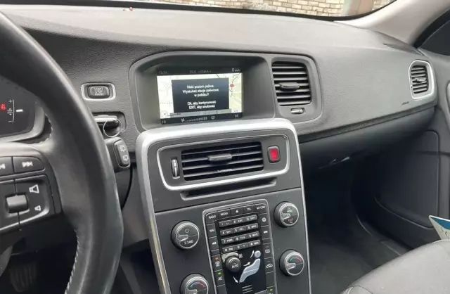 VOLVO V60 2.0 D2 (120 KM)