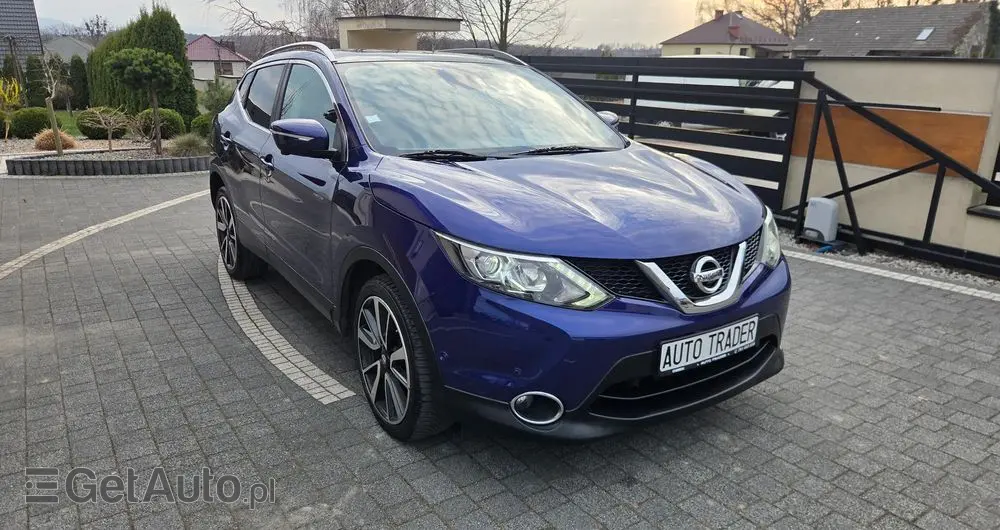NISSAN Qashqai 1.6 DCi Xtronic N-Connecta