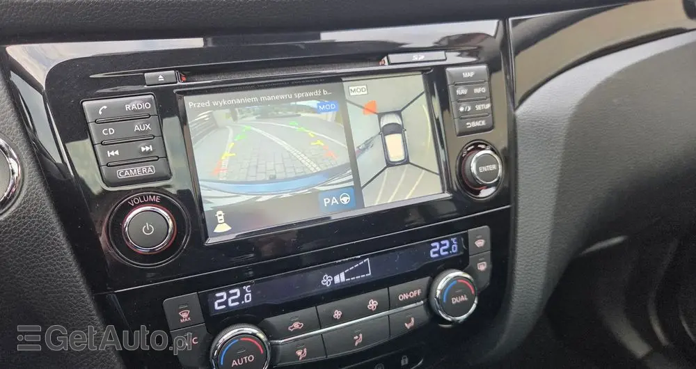 NISSAN Qashqai 1.6 DCi Xtronic N-Connecta