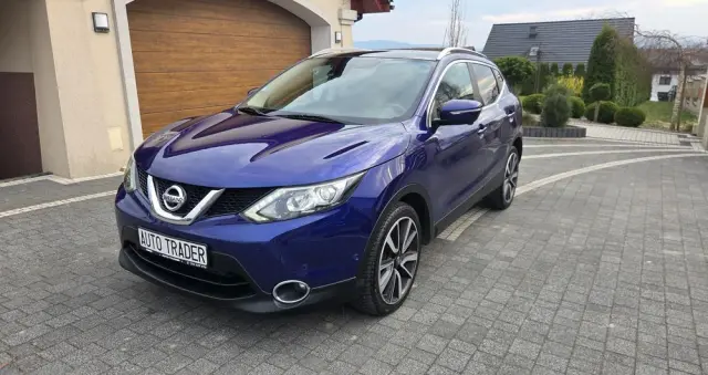 NISSAN Qashqai 1.6 DCi Xtronic N-Connecta