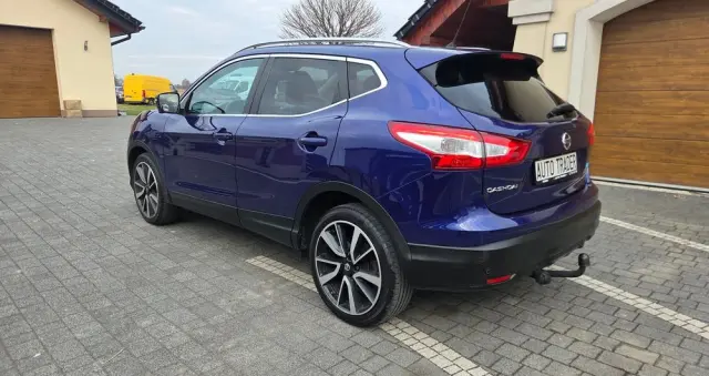 NISSAN Qashqai 1.6 DCi Xtronic N-Connecta