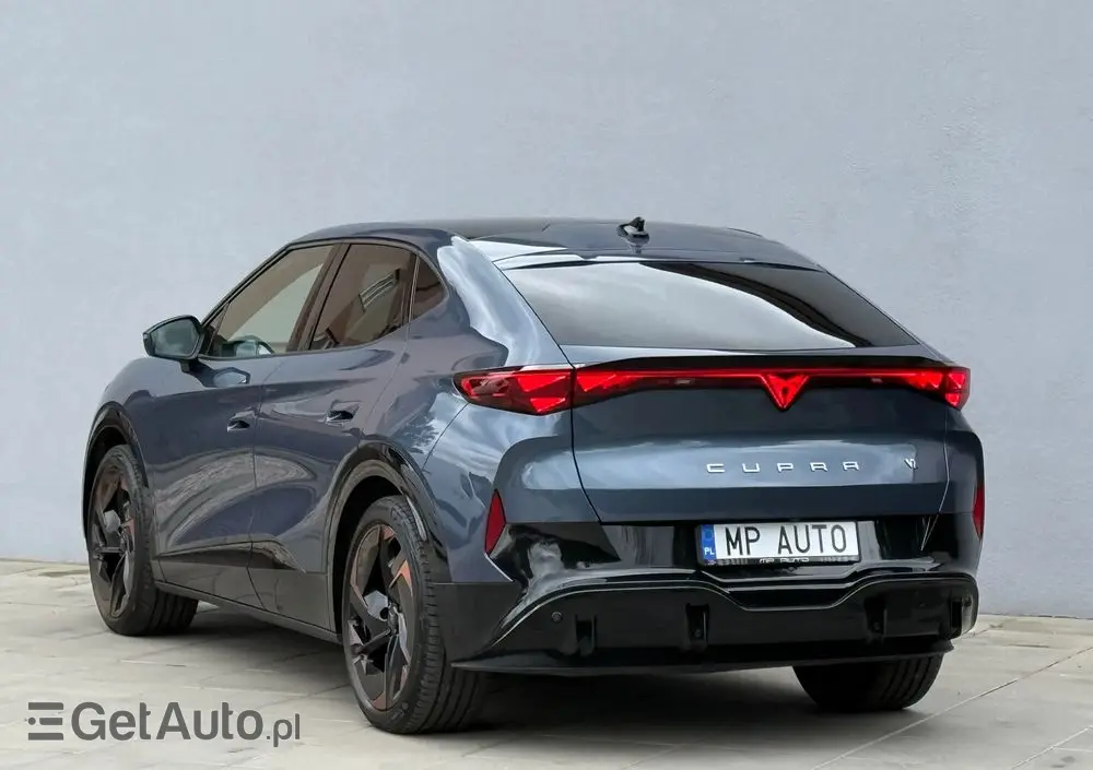 CUPRA Tavascan 